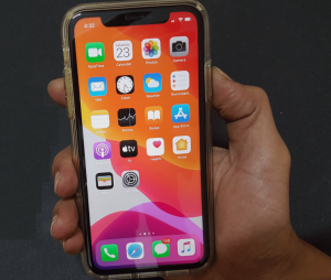 iPhone 11 Pros and Cons